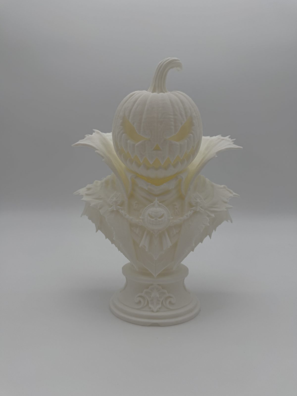 Jack Skellington-Inspired Halloween Decor photo 3