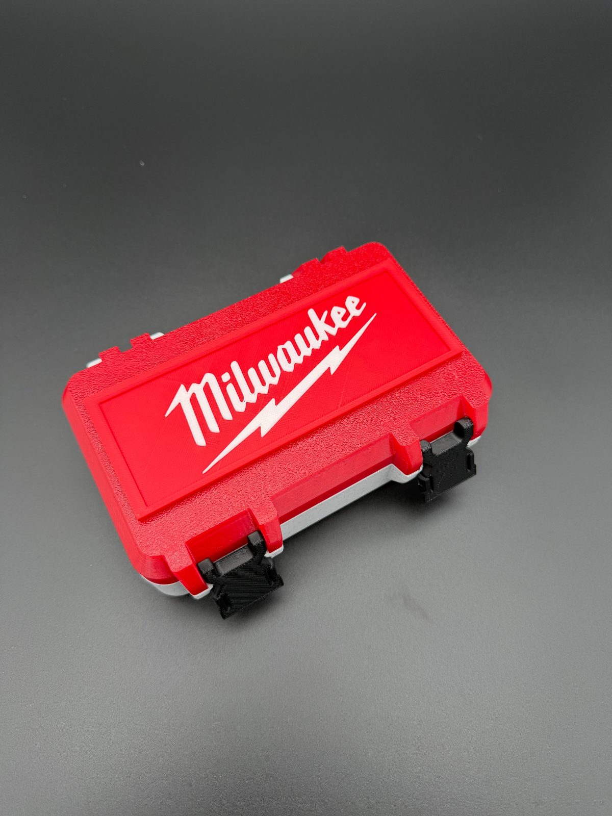 Milwaukee Golf Ball Holder